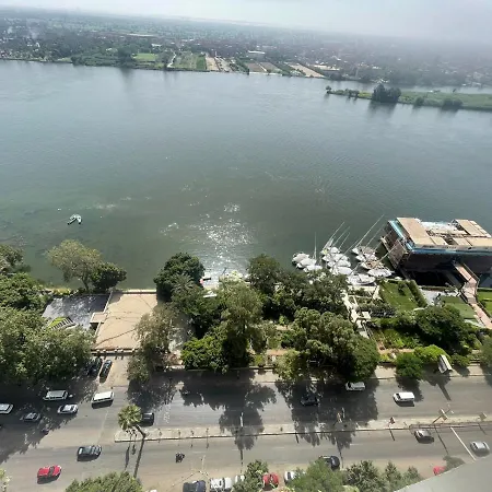 شقة مفروشة فاخرة مطلة على كورنيش النيل المعادي بالطابق 23 Cairo Exterior photo