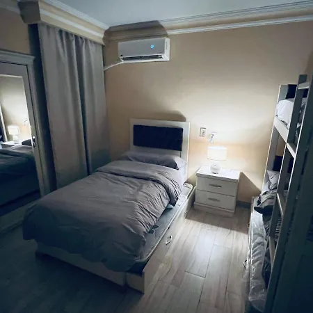 شقة مفروشة فاخرة مطلة على كورنيش النيل المعادي بالطابق 23 Cairo Exterior photo